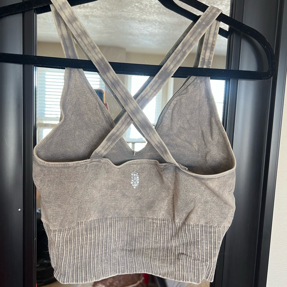 NEW FREE PEOPLE CROP TANK